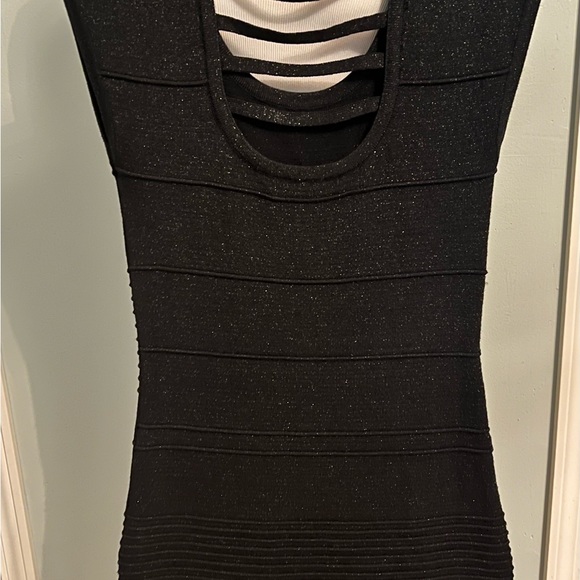 Simmering black dress in sauce S/P - Picture 8 of 10